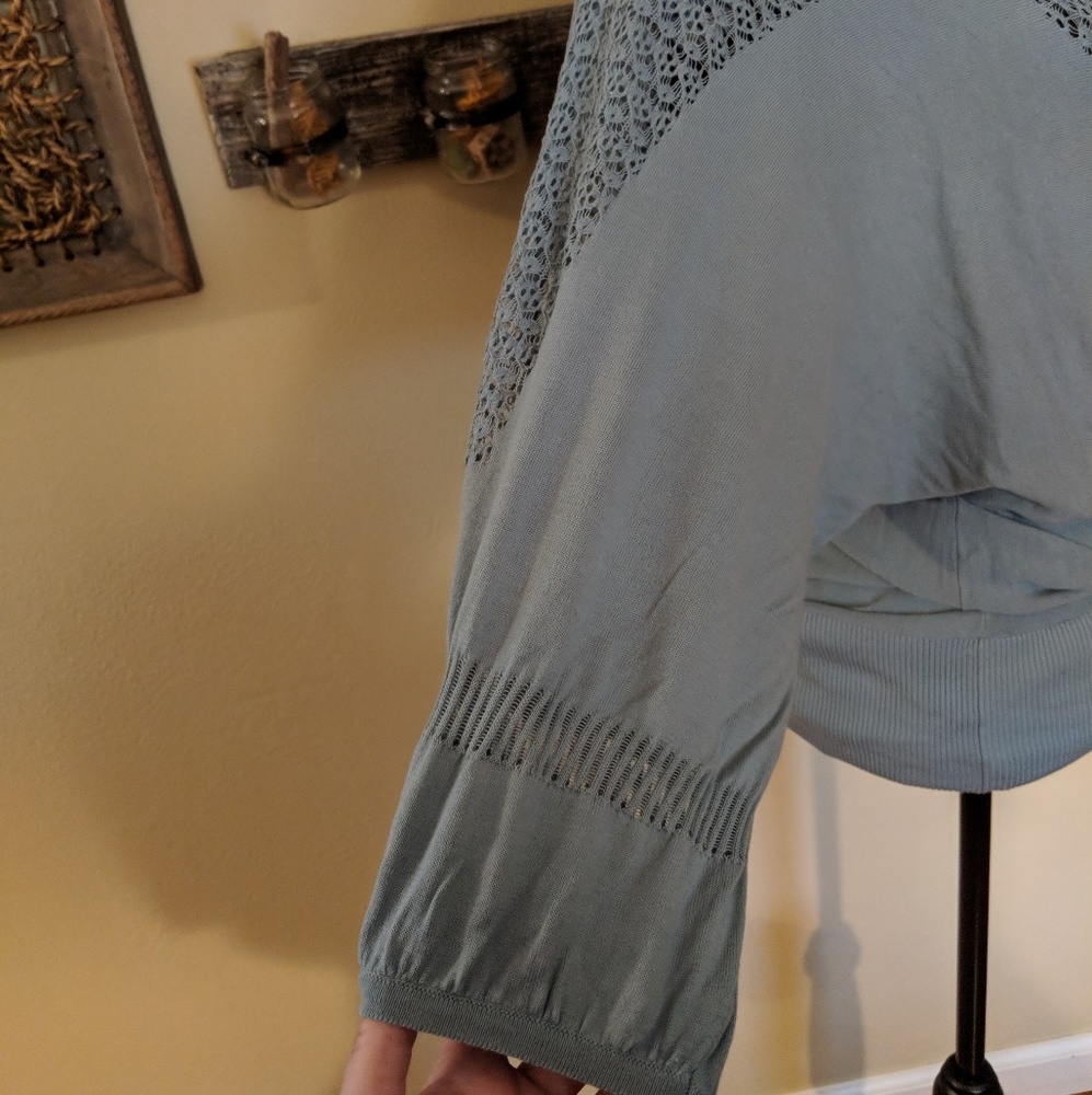 ELIE TAHARI BABY BLUE BLOUSE - Picture 2 of 7